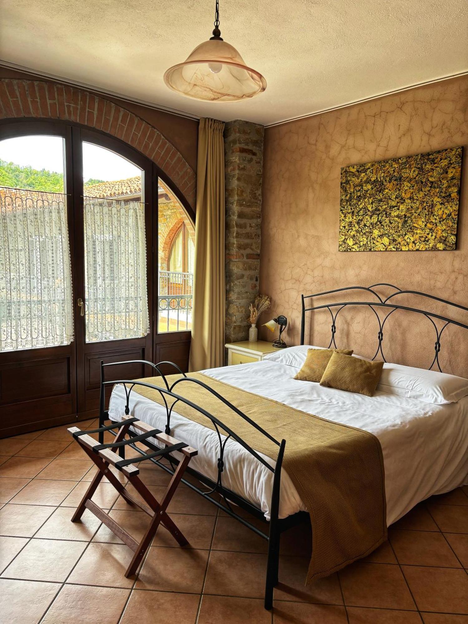 Agriturismo Tenuta San Giuseppe Cossano Belbo Exterior photo