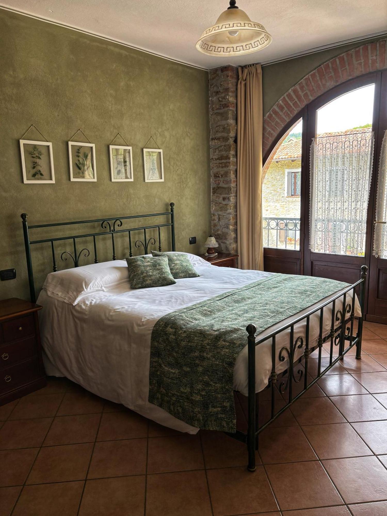 Agriturismo Tenuta San Giuseppe Cossano Belbo Exterior photo