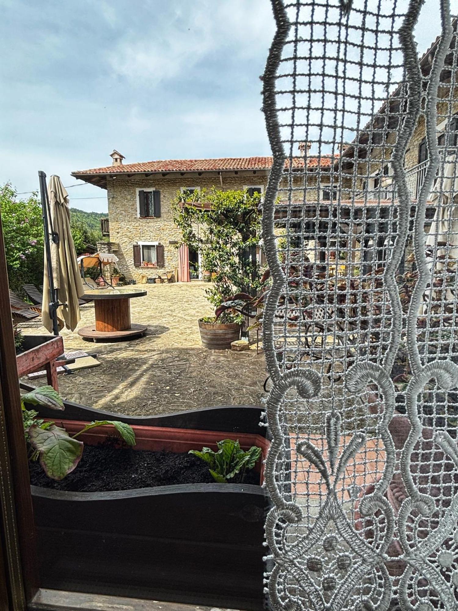 Agriturismo Tenuta San Giuseppe Cossano Belbo Exterior photo